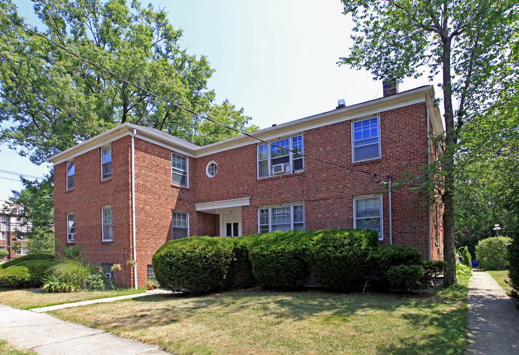 1169 French Ave in Lakewood, OH - Building Photo