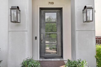 7119 Janet St in Houston, TX - Building Photo - Building Photo