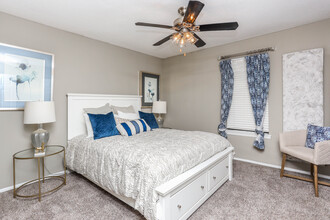 Legacy at River Crossing in Macon, GA - Building Photo - Interior Photo