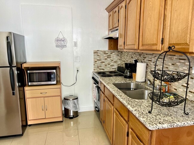 12026 Suellen Cir in Wellington, FL - Building Photo - Building Photo