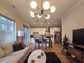 20 N Aberdeen St in Chicago, IL - Building Photo