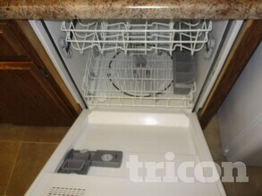 4323 W Poinsettia Dr, Unit 14304 in Glendale, AZ - Foto de edificio - Building Photo