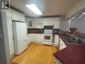 6-6 Alison Korn Private in Ottawa, ON - Building Photo - Building Photo