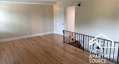 6304 N Cicero Ave in Chicago, IL - Building Photo - Building Photo