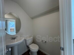 4424 Ibiza Island Way in Sacramento, CA - Building Photo - Building Photo