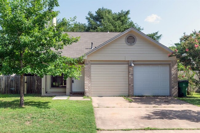 2600 Tracy Trail