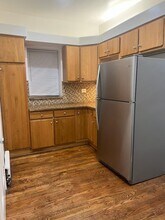 2449 N Maplewood Ave in Chicago, IL - Building Photo - Building Photo