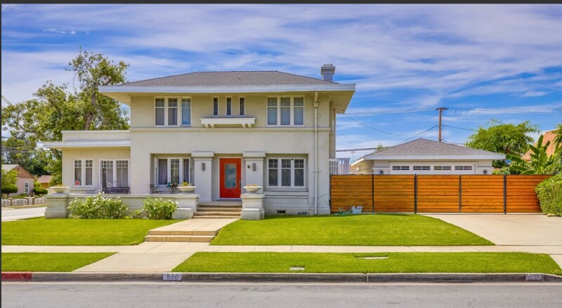 530 S Birch St in Santa Ana, CA - Building Photo