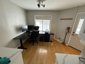 4125 Goldenrod Ln N in Plymouth, MN - Building Photo - Building Photo