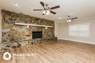 1567 Lavilla St in Deltona, FL - Building Photo - Building Photo