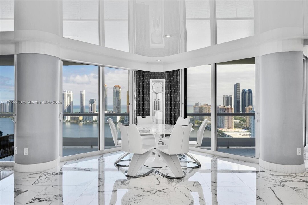 2600 Island Blvd in Aventura, FL - Building Photo