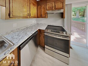 154 Wandering Ln in Bessemer City, NC - Building Photo - Building Photo