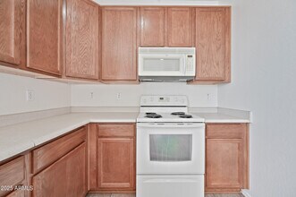 2513 E Flintlock Pl in Chandler, AZ - Building Photo - Building Photo
