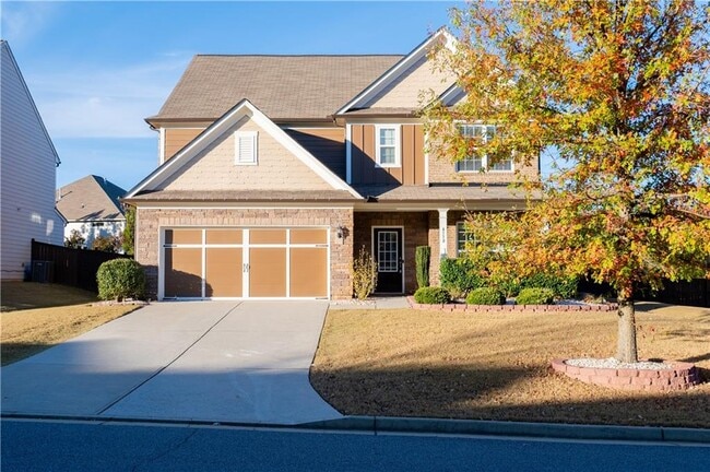 property at 4550 Farmstead Dr