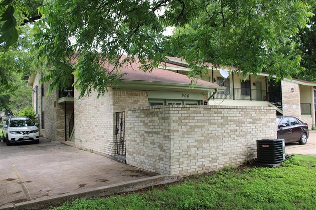 900 N Austin St in Denton, TX - Building Photo - Building Photo