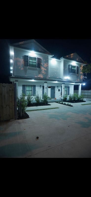 426 W Genie St in Chalmette, LA - Building Photo - Building Photo