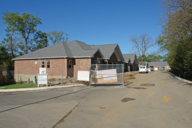 0 Cedarstone Way in Nashville, TN - Foto de edificio - Building Photo