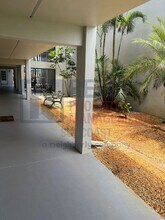 649 S Tamiami Trl in Venice, FL - Foto de edificio - Building Photo