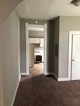 1833 Orleans St-Unit -2 in Indianapolis, IN - Foto de edificio - Building Photo