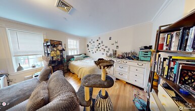 39 Cross St, Unit 4-2 in Somerville, MA - Foto de edificio - Building Photo