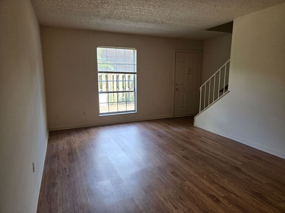 223 Yelton Ct in Nashville, TN - Building Photo