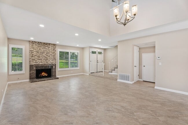 5817 Vía Romero in Yorba Linda, CA - Building Photo - Building Photo
