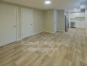 10923-10159 159 St NW in Edmonton, AB - Building Photo - Building Photo