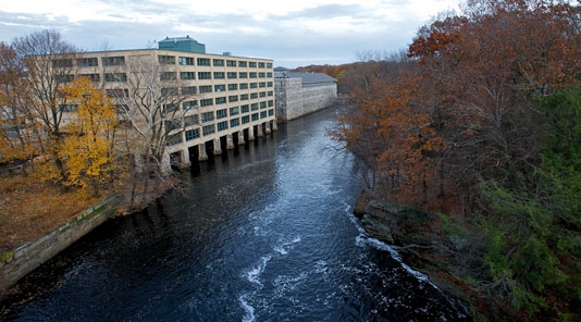 560 on Main in Willimantic, CT - Foto de edificio