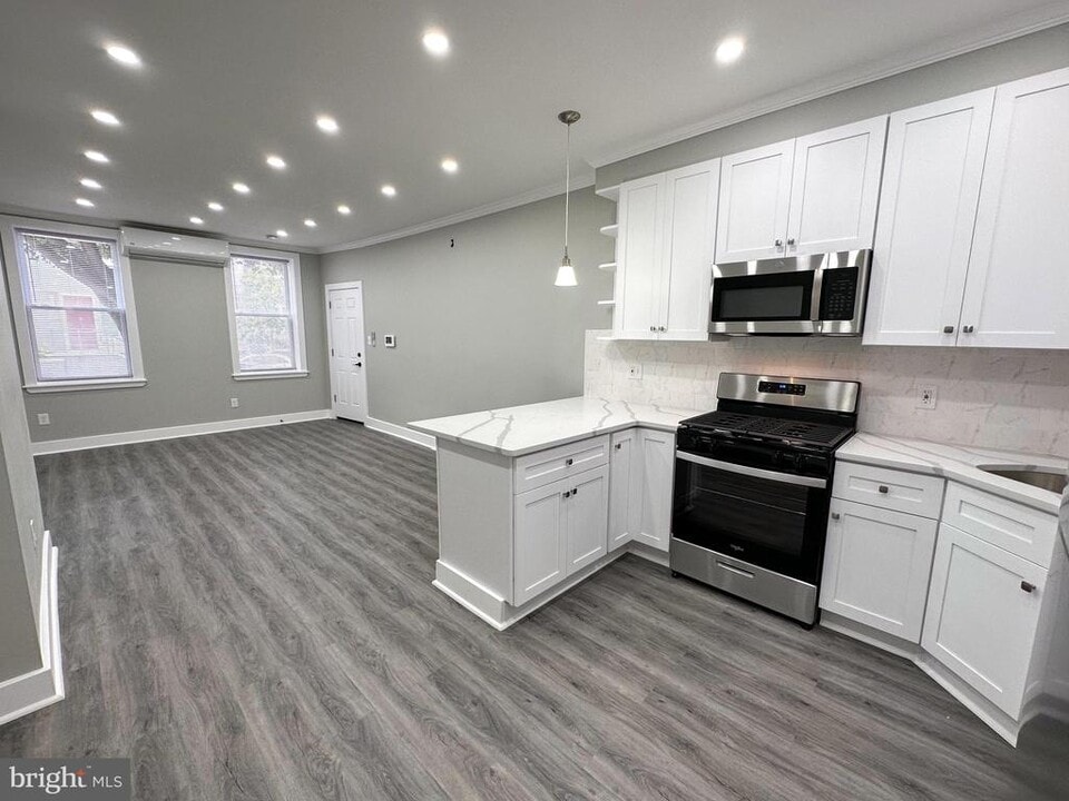1341 N 2nd St in Philadelphia, PA - Building Photo
