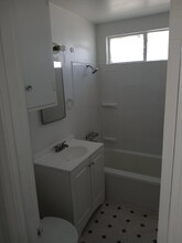 300 Maxine Ave, Unit 300 in Barstow, CA - Building Photo - Building Photo