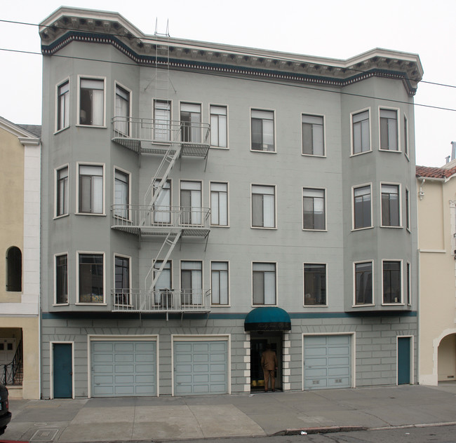 3455 Fillmore St in San Francisco, CA - Foto de edificio - Building Photo