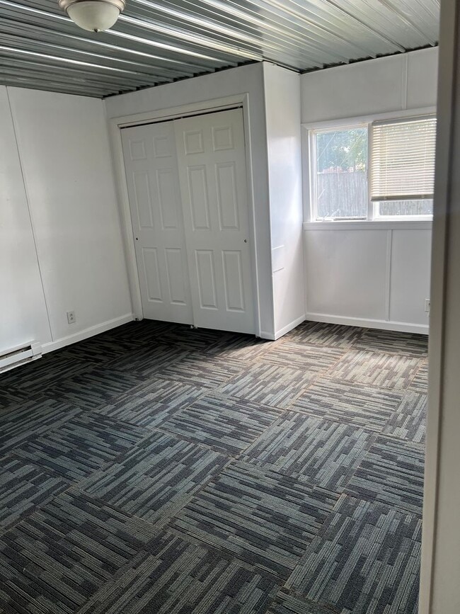 311 1/2 S 10th St in Goshen, IN - Building Photo - Building Photo