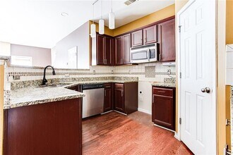 3392 Sable Elm Ct in Atlanta, GA - Building Photo - Building Photo