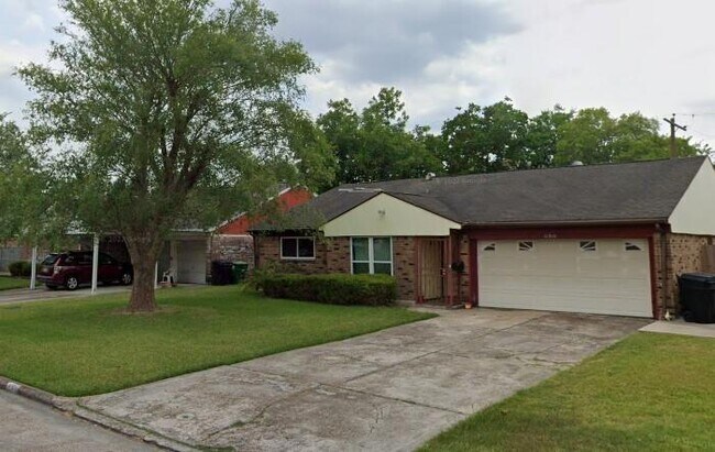 property at 11910 Hunkler Dr