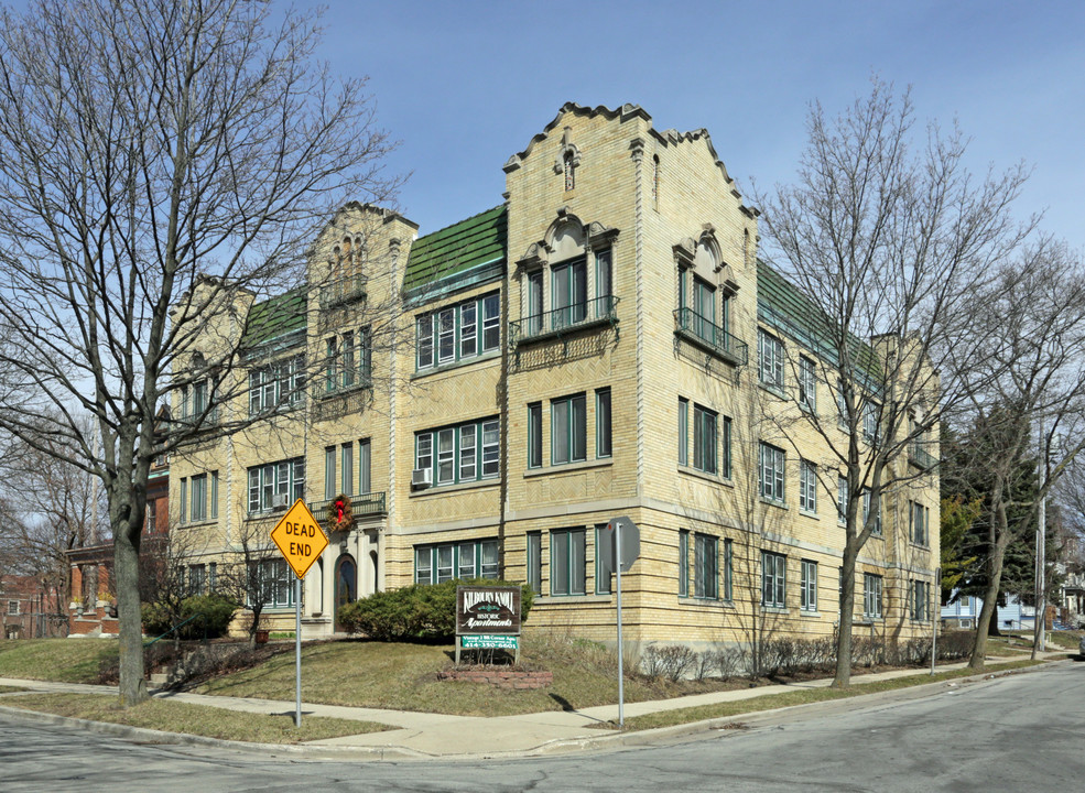 Kilbourn Knoll Apartments in Milwaukee, WI - Foto de edificio