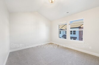 1346 N 3790 W in Lehi, UT - Foto de edificio - Building Photo