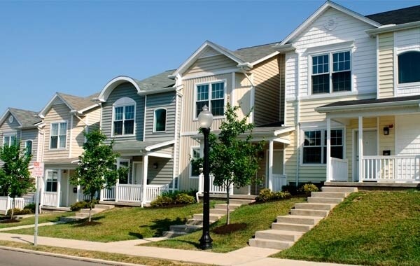 Parks Edge at McKinnie Commons in Fort Wayne, IN - Building Photo - Building Photo