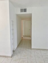 6001 SW 116th Ave in Miami, FL - Building Photo - Building Photo