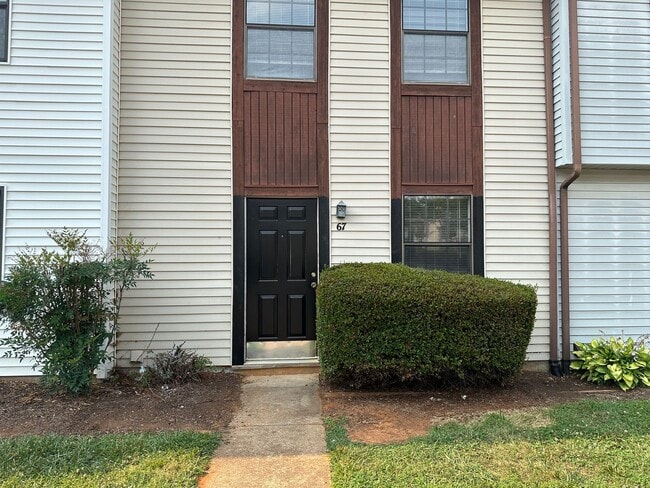 property at 67 Countryplace Ln
