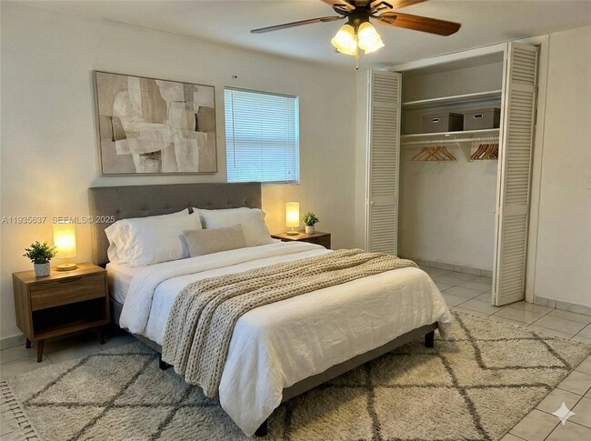 2230 Jackson St in Hollywood, FL - Building Photo - Building Photo