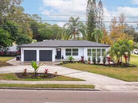1401 Drew St in Clearwater, FL - Building Photo