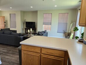 8533 Elliot Ln in Santee, CA - Building Photo - Building Photo