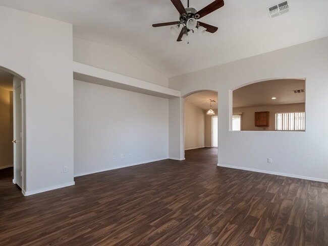 15106 W Monroe St in Goodyear, AZ - Building Photo - Building Photo