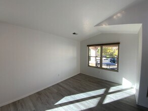 1428 Ducale Dr SE in Rio Rancho, NM - Building Photo - Building Photo