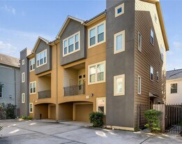 934 W 26th St in Houston, TX - Building Photo