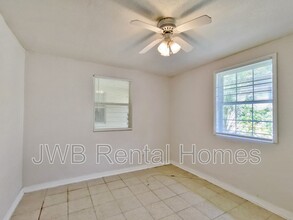 1040 Almeda St in Jacksonville, FL - Building Photo - Building Photo