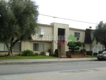6310 Hazeltine Ave, Unit 208