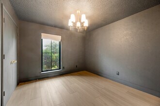 2605 Glenhaven Dr in Plano, TX - Building Photo - Building Photo