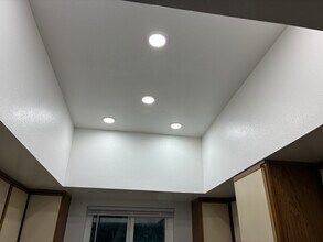 10978 Bluffside Dr, Unit #105 in Studio City, CA - Foto de edificio - Building Photo