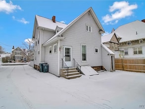 158 Christiana St in North Tonawanda, NY - Building Photo - Building Photo